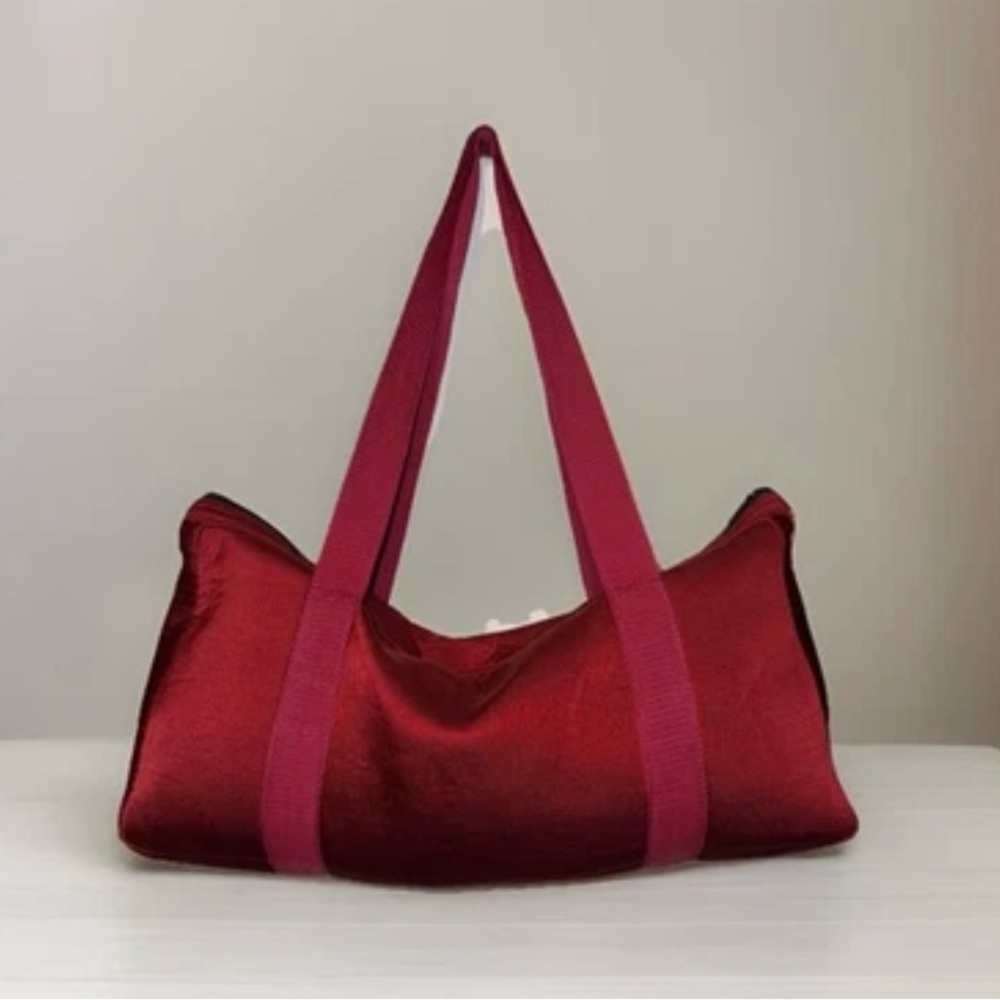 Elegant Burgundy Lightweight Tote Duffel Style Bag